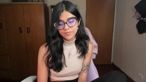 Snapshot of valerie__sky chatting on 6, 2, 2025 Val online show from 6, 2, 2025