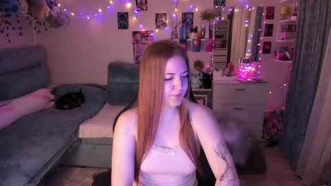 Lera online show from 13, 10, 2025