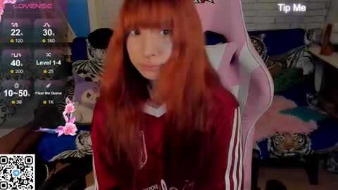 Snapshot of valerie_dolls chatting on 11, 10, 2025 Valerie online show from 11, 10, 2025