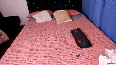 valerie luxe   online show from 24, 2, 2025