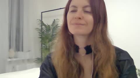 valerie_rose777 online show from 20, 12, 2025