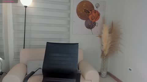  call me Val  online show from 15, 1, 2025