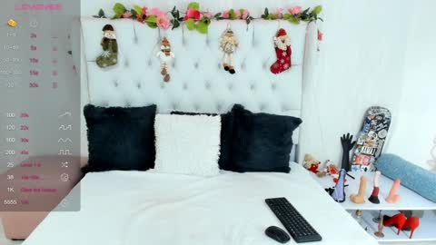 valeria111111 online show from 10, 12, 2024
