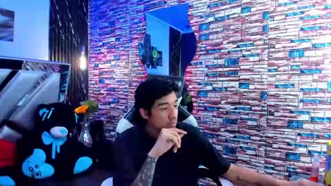 Snapshot of valery_and_dani chatting on 8, 12, 2024 valery_and_dani online show from 8, 12, 2024