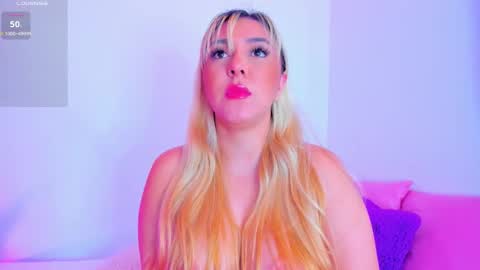 Snapshot of valery_kils chatting on 9, 11, 2025 VALERY online show from 9, 11, 2025