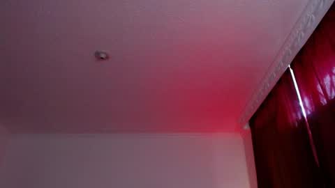Snapshot of valery_meer_ chatting on 19, 5, 2026 Valeria online show from 19, 5, 2026