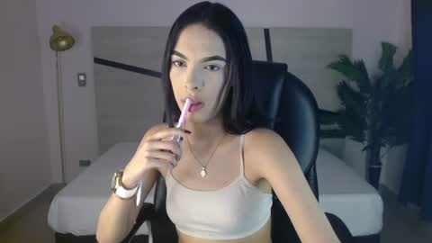 Snapshot of valery_restrepo chatting on 1, 8, 2026 valery_restrepo online show from 1, 8, 2026