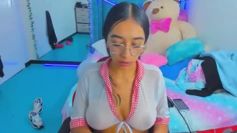 Snapshot of valery_taylor_1 chatting on 23, 4, 2026 valery online show from 23, 4, 2026