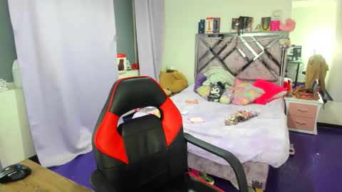 Snapshot of valery_taylor_1 chatting on 19, 5, 2026 valery online show from 19, 5, 2026