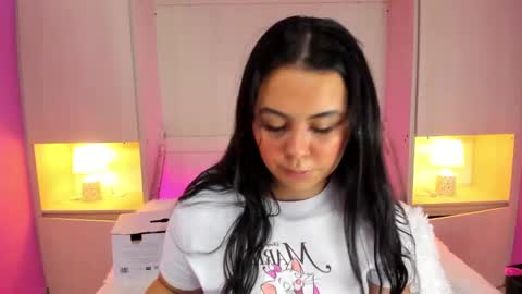 Snapshot of valerymeyerr chatting on 5, 1, 2025 valerymeyerr online show from 5, 1, 2025