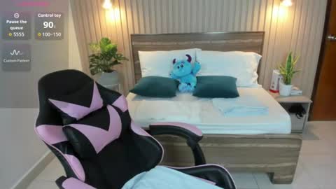 Snapshot of valeryn_rosse chatting on 6, 7, 2026 valeryn rosse online show from 6, 7, 2026