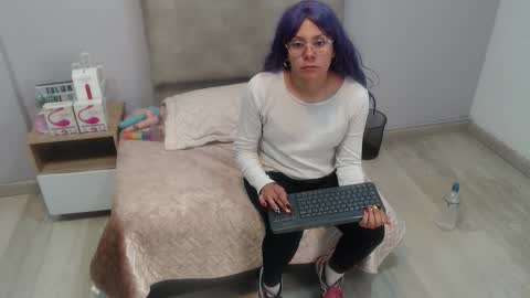 valevicious online show from 18, 10, 2025