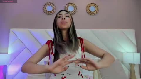 Snapshot of valeygomez chatting on 8, 5, 2026 Valey online show from 8, 5, 2026