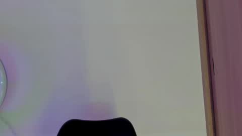 Snapshot of valezny69 chatting on 18, 4, 2026 Valezny V online show from 18, 4, 2026