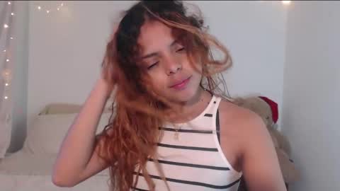 VALIENTE  online show from 19, 4, 2026