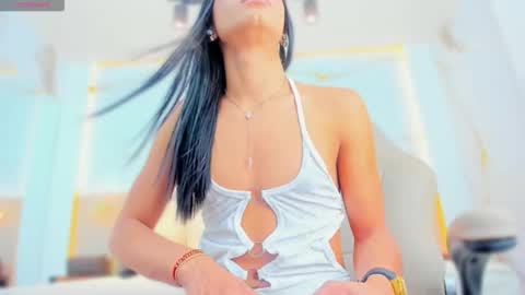  VALIRYA  online show from 15, 1, 2026