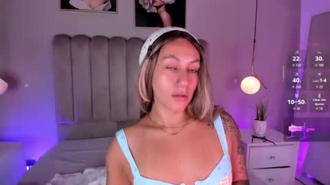 Snapshot of valka_doll chatting on 2, 8, 2026 valka_doll online show from 2, 8, 2026