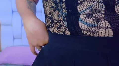 Valkiria moore  online show from 12, 10, 2025