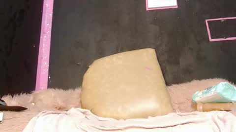 Valerie online show from 3, 2, 2025