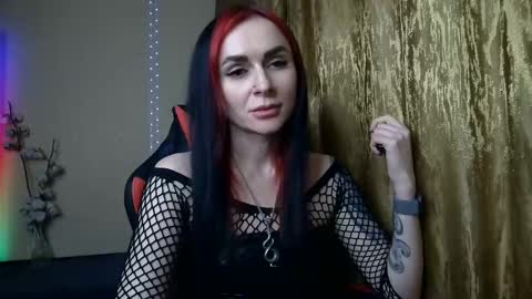 Snapshot of vallhalla666 chatting on 11, 2, 2025 vallhalla666 online show from 11, 2, 2025