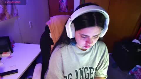 Im Violet online show from 12, 1, 2025