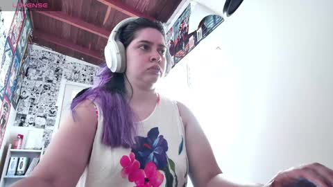 Im Violet online show from 23, 4, 2026