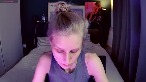 Snapshot of valorant_baby chatting on 20, 6, 2026 originally accaunt on cb - valorant girl nude show - only pvt. online show from 20, 6, 2026