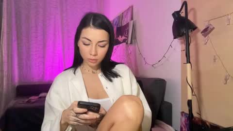 Snapshot of valorant_girl chatting on 8, 2, 2025 Little Devil online show from 8, 2, 2025