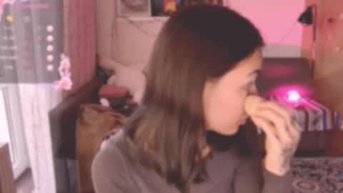 Snapshot of valorant_girl chatting on 12, 2, 2025 Little Devil online show from 12, 2, 2025