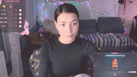 Snapshot of valorant_girl chatting on 12, 2, 2025 Little Devil online show from 12, 2, 2025