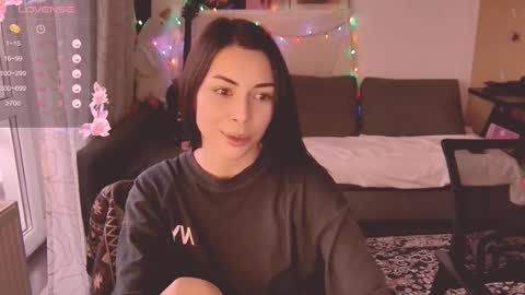 Snapshot of valorant_girl chatting on 27, 2, 2025 Little Devil online show from 27, 2, 2025