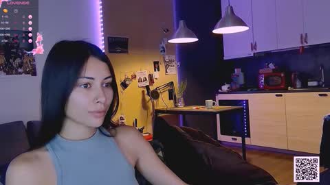 Snapshot of valorant_girl chatting on 14, 9, 2025 Little Devil online show from 14, 9, 2025