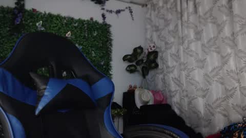 valquiria_sirgun online show from 25, 3, 2026