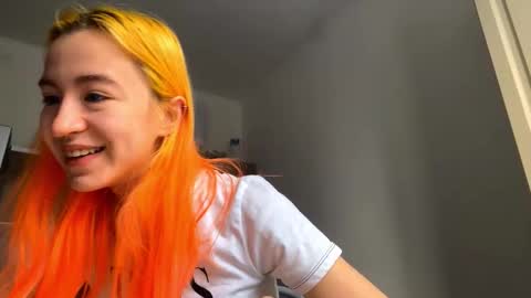 Snapshot of valtopi chatting on 5, 2, 2026 Emily online show from 5, 2, 2026