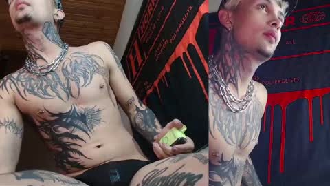 david guzman i model independenthelp me with a thumbs up online show from 19, 2, 2025