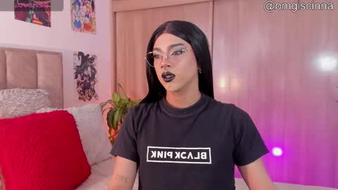 Cinnamon  online show from 17, 12, 2025