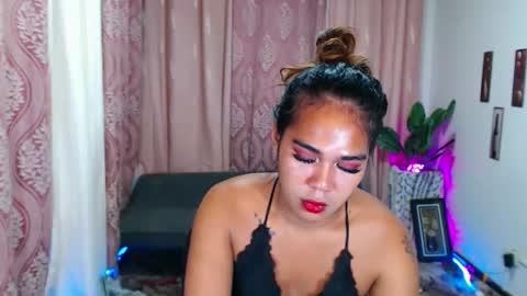 Snapshot of vampy_ebony_laxine chatting on 30, 9, 2025 vampy_ebony_laxine online show from 30, 9, 2025