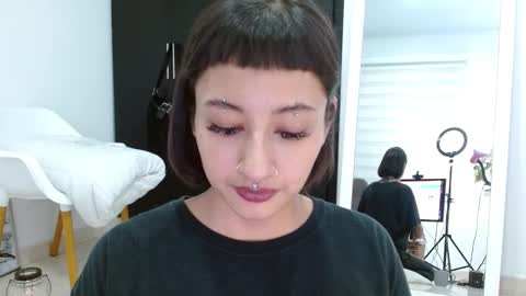 Snapshot of vandalovee chatting on 17, 2, 2025 Babi Alu online show from 17, 2, 2025