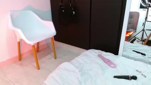 Snapshot of vandalovee chatting on 21, 2, 2025 Babi Alu online show from 21, 2, 2025