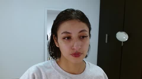 Snapshot of vandalovee chatting on 28, 2, 2025 Babi Alu online show from 28, 2, 2025