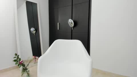 Snapshot of vandalovee chatting on 12, 3, 2025 Babi Alu online show from 12, 3, 2025