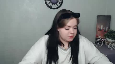 Snapshot of vandaray_ chatting on 11, 3, 2025 Vanda online show from 11, 3, 2025