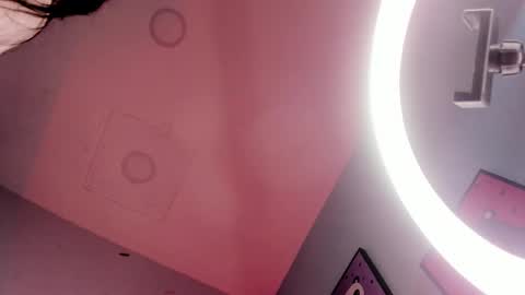 vanelope_evans_ online show from 3, 2, 2026