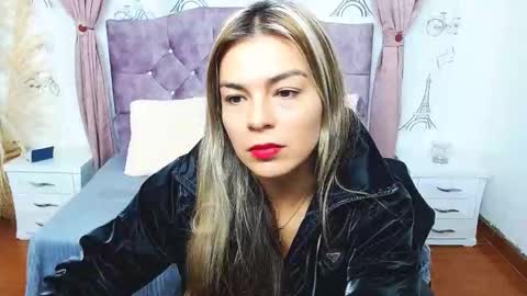 Snapshot of vanesa317864 chatting on 22, 9, 2025 vanesa online show from 22, 9, 2025
