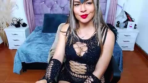 Snapshot of vanesa317864 chatting on 8, 10, 2025 vanesa online show from 8, 10, 2025