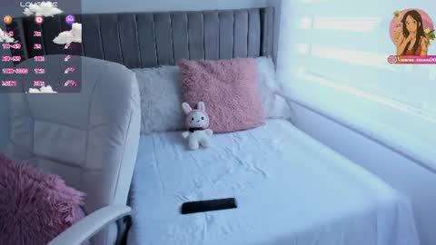 Snapshot of vanesa_moon_ chatting on 16, 7, 2026 vanesa_moon_ online show from 16, 7, 2026