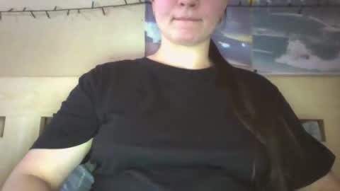 VanesaJewel online show from 8, 2, 2025