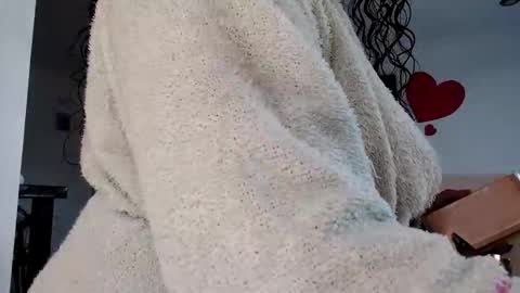 vanessa and samantha online show from 18, 2, 2026