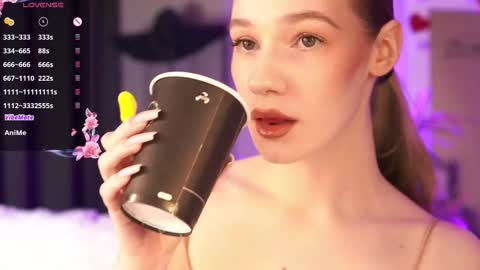 Snapshot of vanessa__lui chatting on 27, 2, 2026 Vanessa online show from 27, 2, 2026