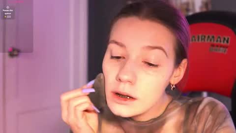 Snapshot of vanessa__lui chatting on 3, 3, 2026 Vanessa online show from 3, 3, 2026